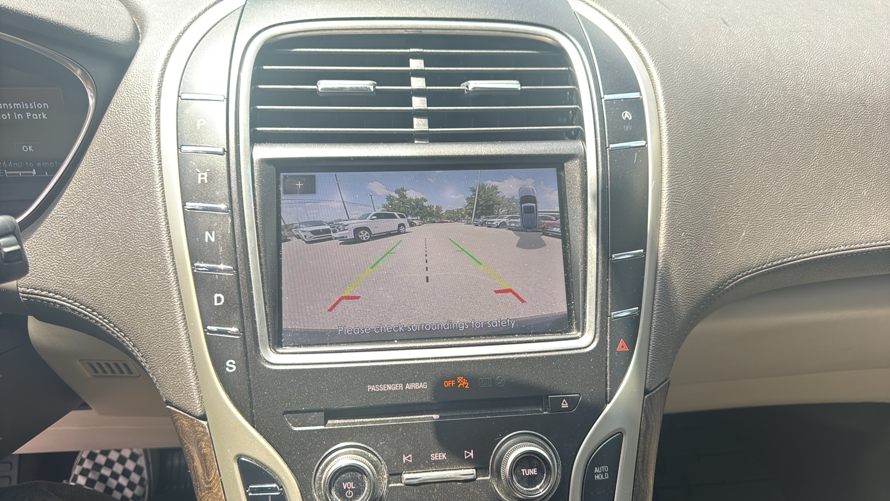Used 2019 Lincoln Nautilus Select AWD/4WD image 16