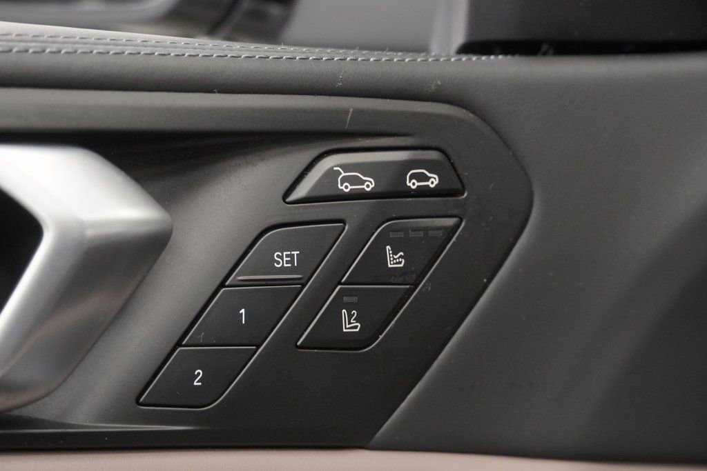 Used 2023 BMW X6 M w/ Competition Package image 49