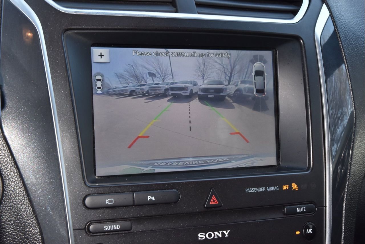 Used 2019 Ford Explorer Limited w/ Class III Trailer Tow Package image 28