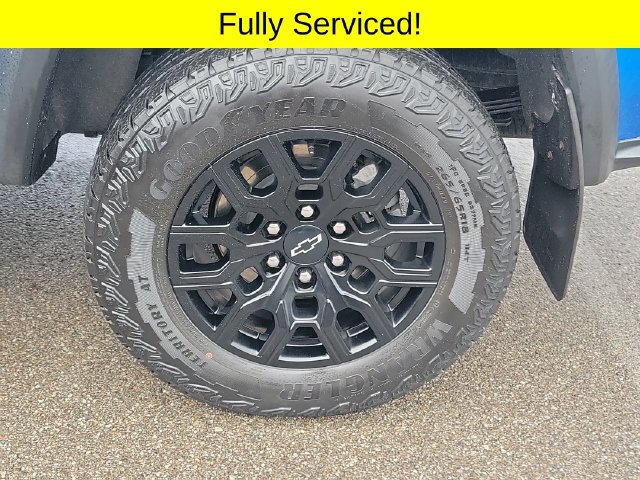 Used 2023 Chevrolet Colorado Trail Boss w/ Advanced Trailering Package AWD/4WD image 7