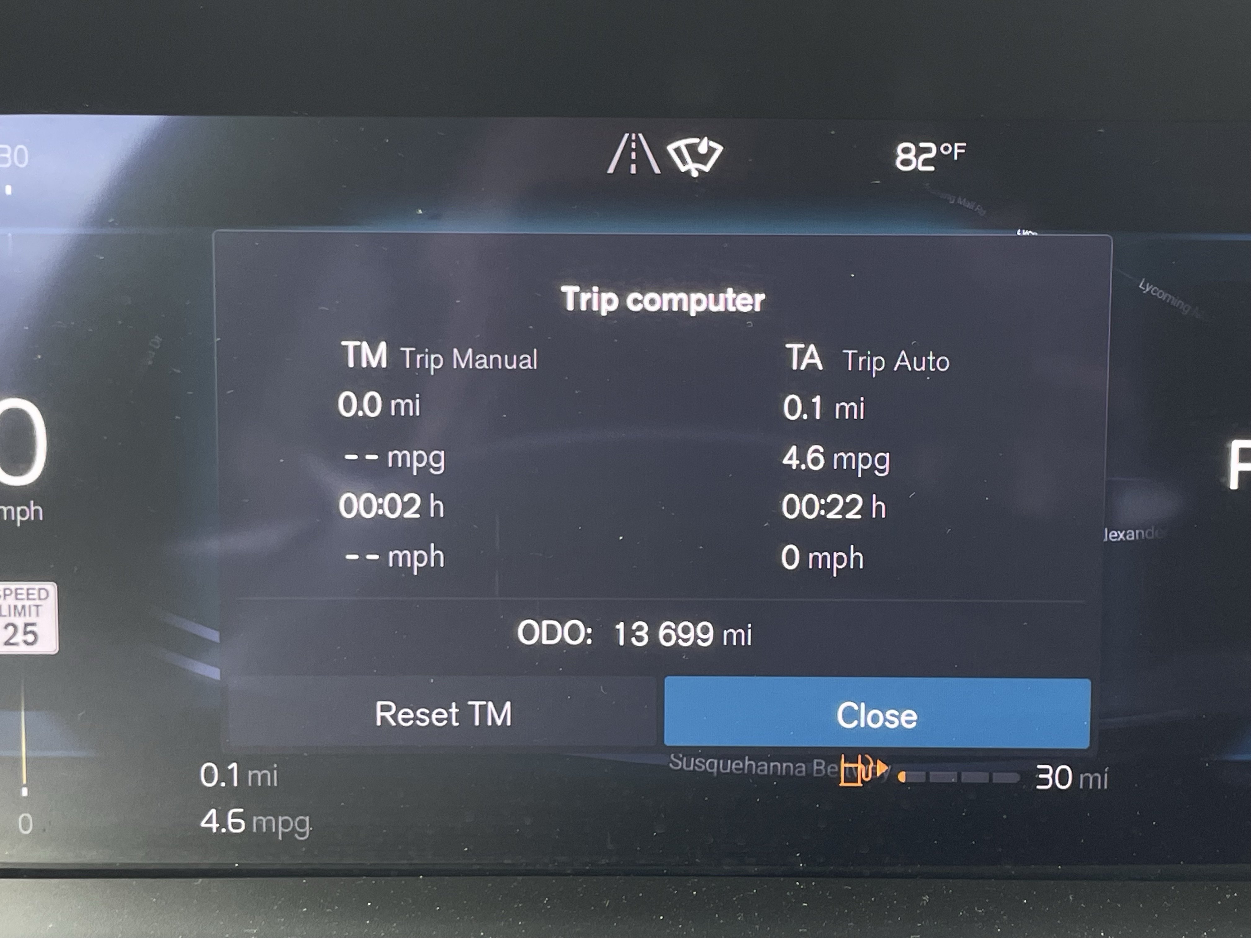 Used 2025 Volvo V60 B5 Cross Country Plus AWD/4WD image 15