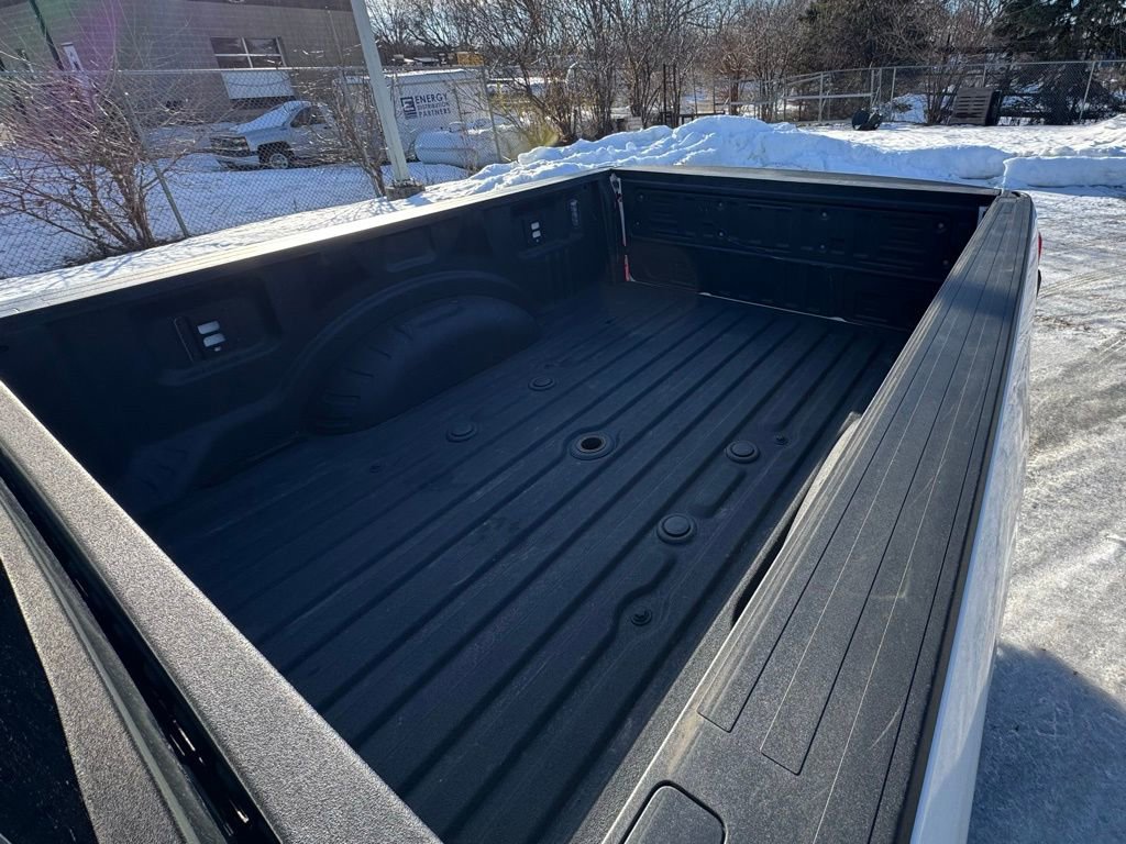 Used 2024 Ford F350 Lariat w/ Sport Appearance Package image 12