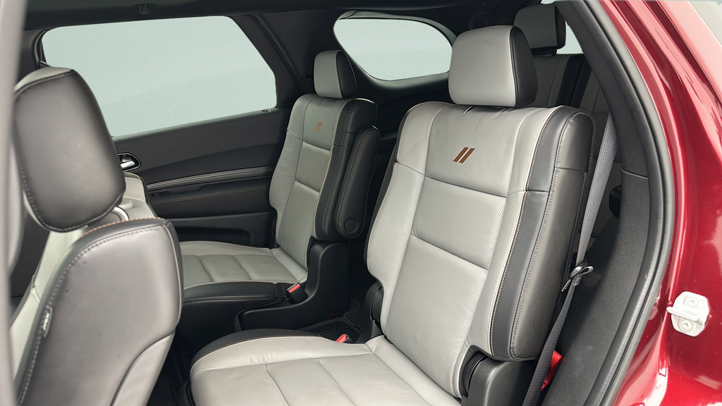 Used 2022 Dodge Durango R/T w/ Tow 'N Go Package AWD/4WD image 10