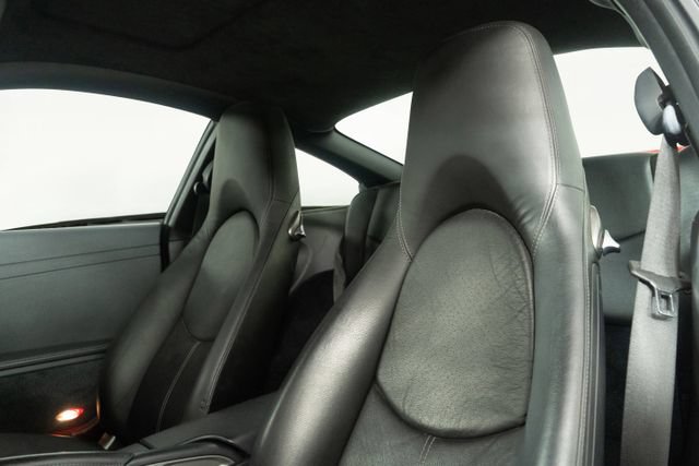 Used 2006 Porsche 911 Carrera S RWD image 3