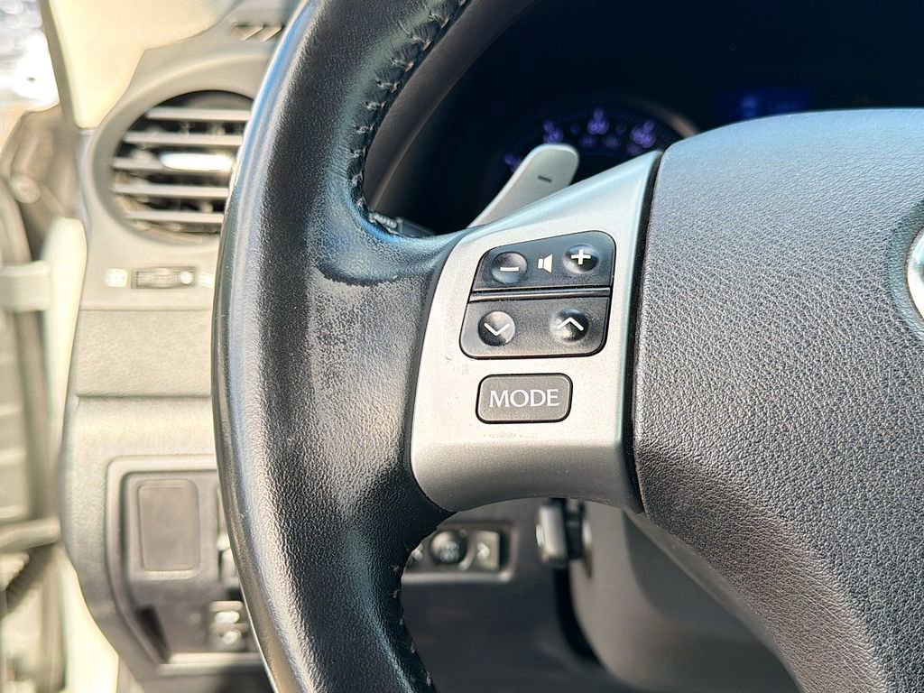 Used 2015 Lexus IS 250C w/ Luxury Package image 35