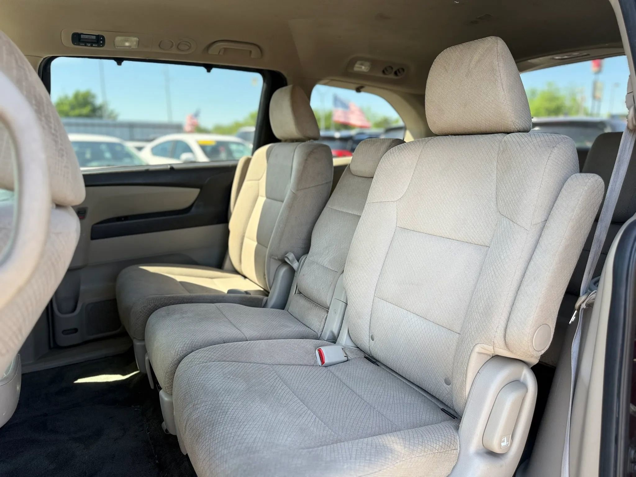 Used 2015 Honda Odyssey EX image 39