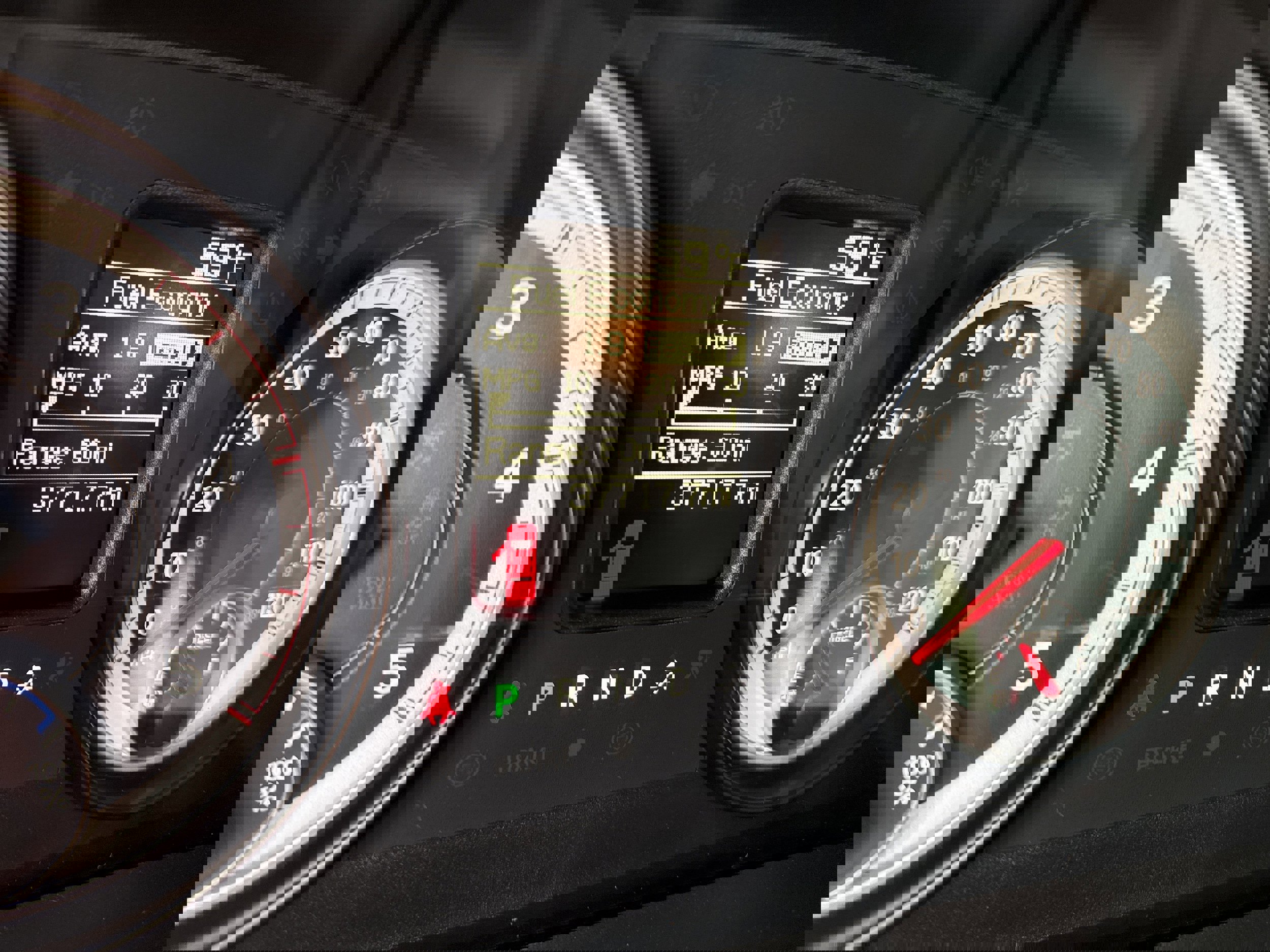 Used 2014 RAM 3500 Tradesman w/ Chrome Appearance Group image 7