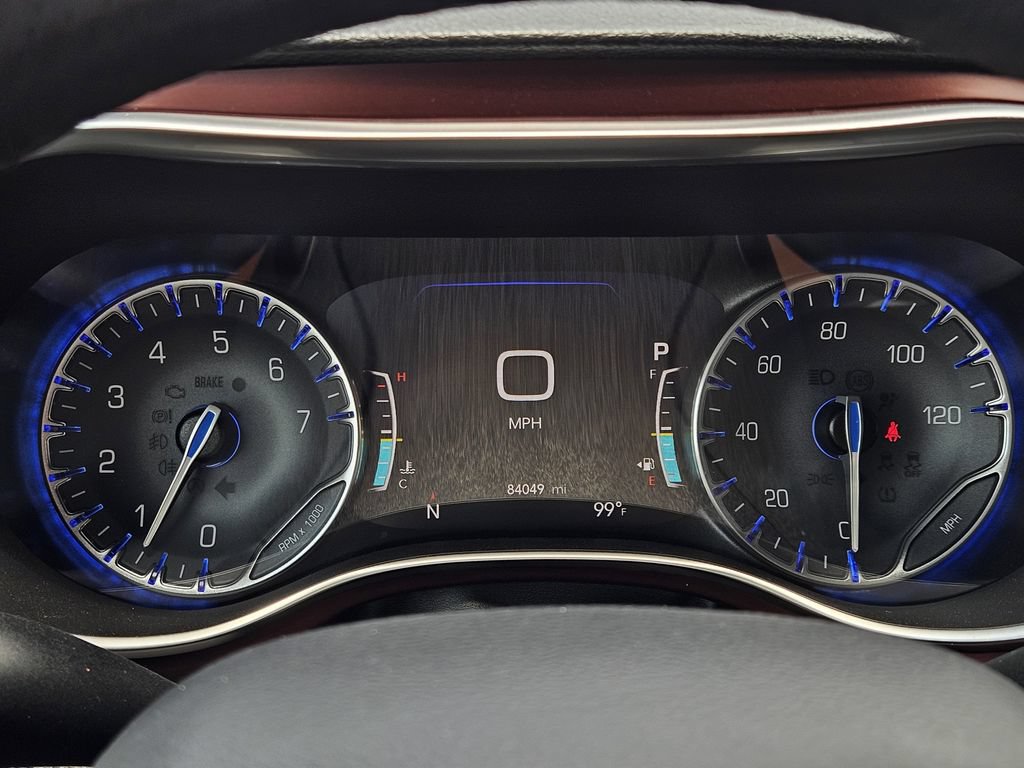 Used 2020 Chrysler Pacifica Limited FWD image 12