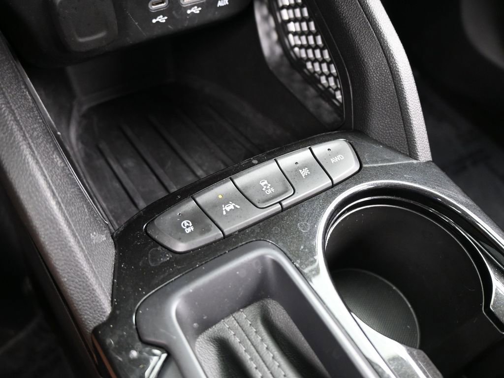 Used 2022 Chevrolet TrailBlazer LT w/ Driver Confidence Package image 19