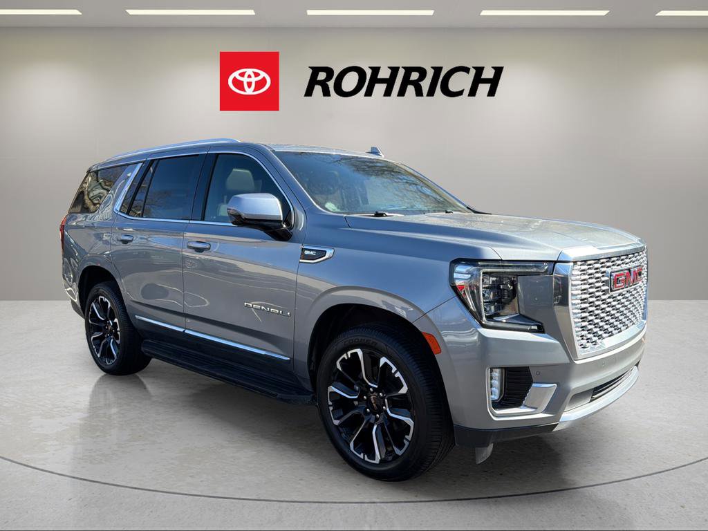 Used 2023 GMC Yukon Denali w/ LPO, Floor Liner Package image 4