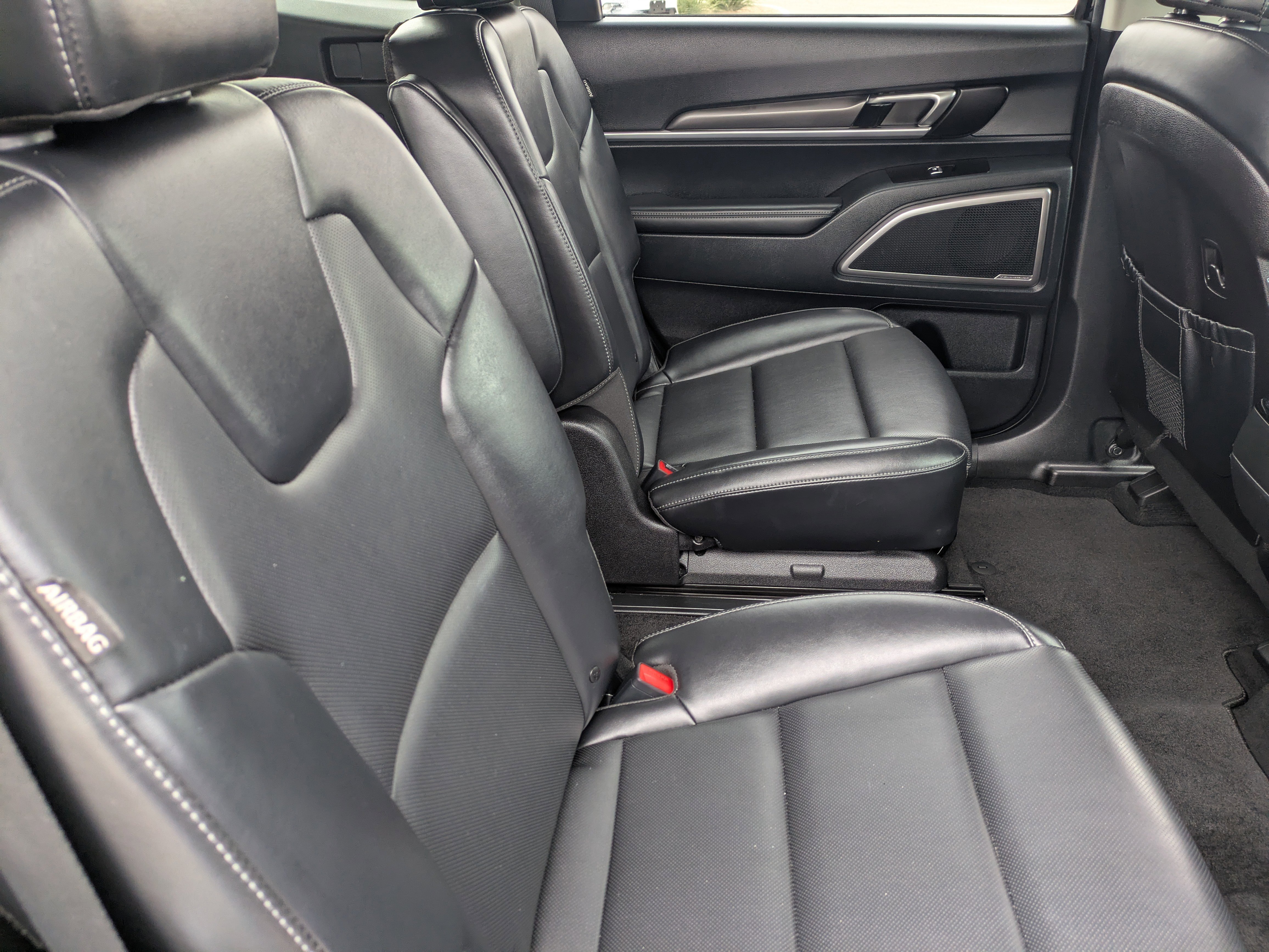 Used 2025 Kia Telluride S FWD image 14