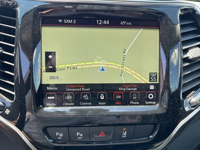 Used 2021 Jeep Cherokee Limited w/ Elite Package AWD/4WD image 35