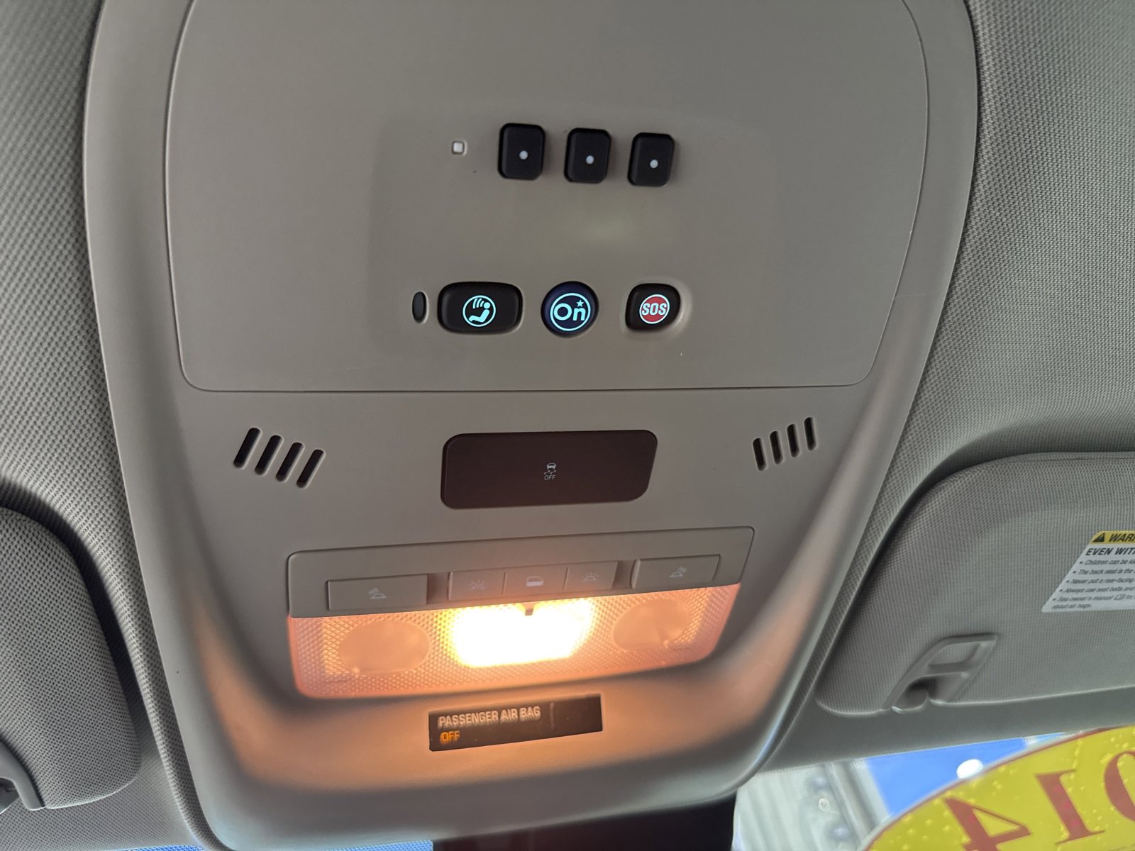 Used 2014 Chevrolet Volt FWD image 18