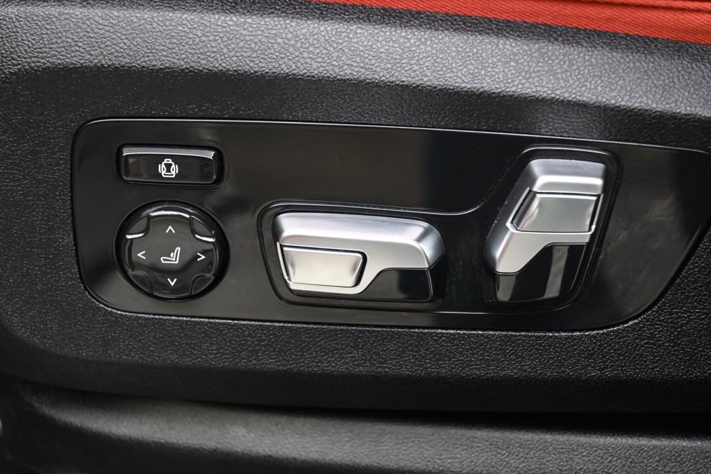 Used 2023 BMW XM AWD/4WD image 14
