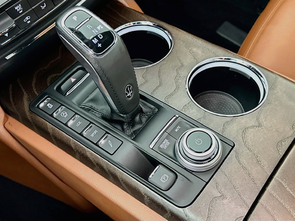 Used 2022 Maserati Quattroporte GT RWD image 17