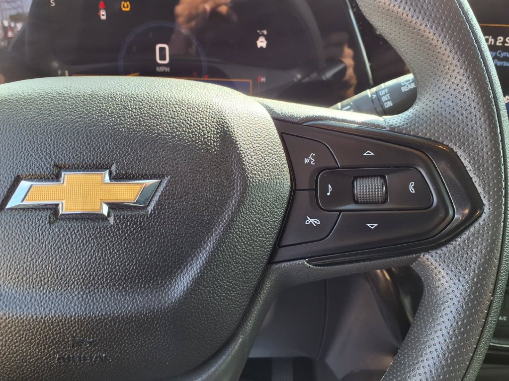 Used 2025 Chevrolet TrailBlazer LT AWD/4WD image 6