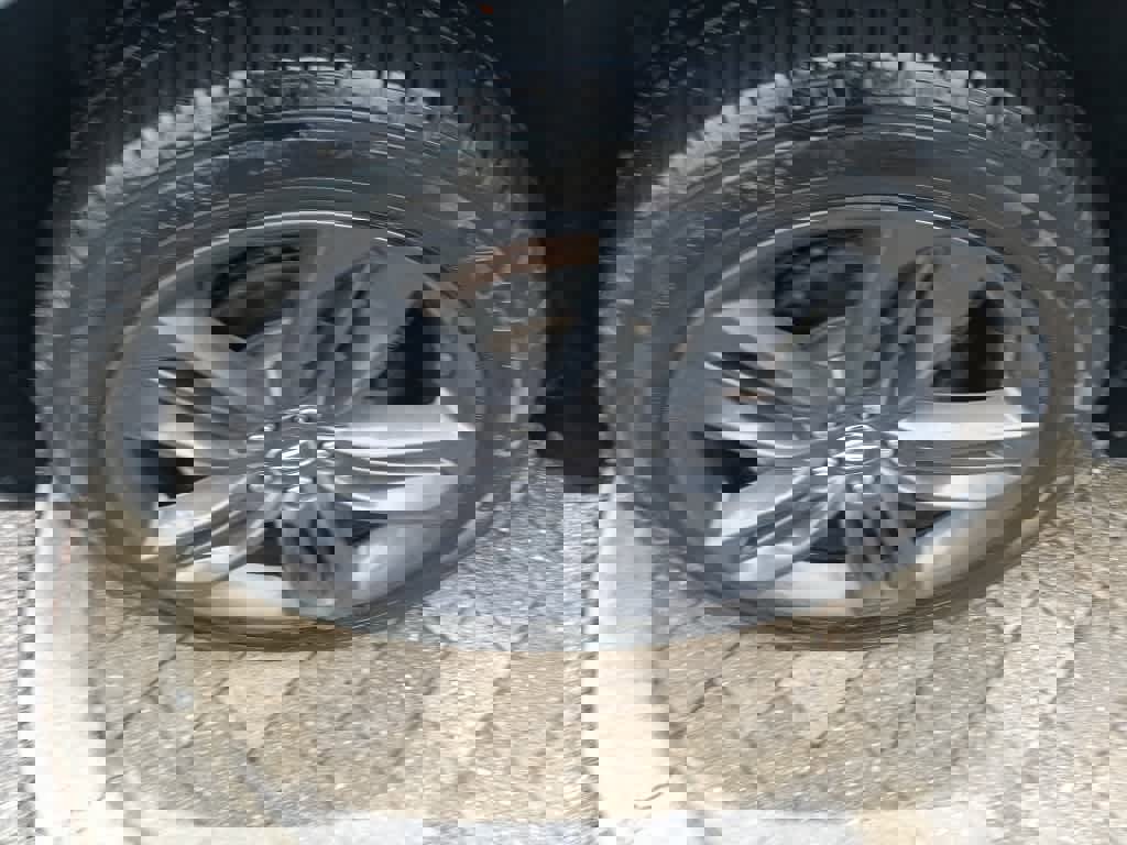 Used 2023 Acura RDX A-Spec image 9