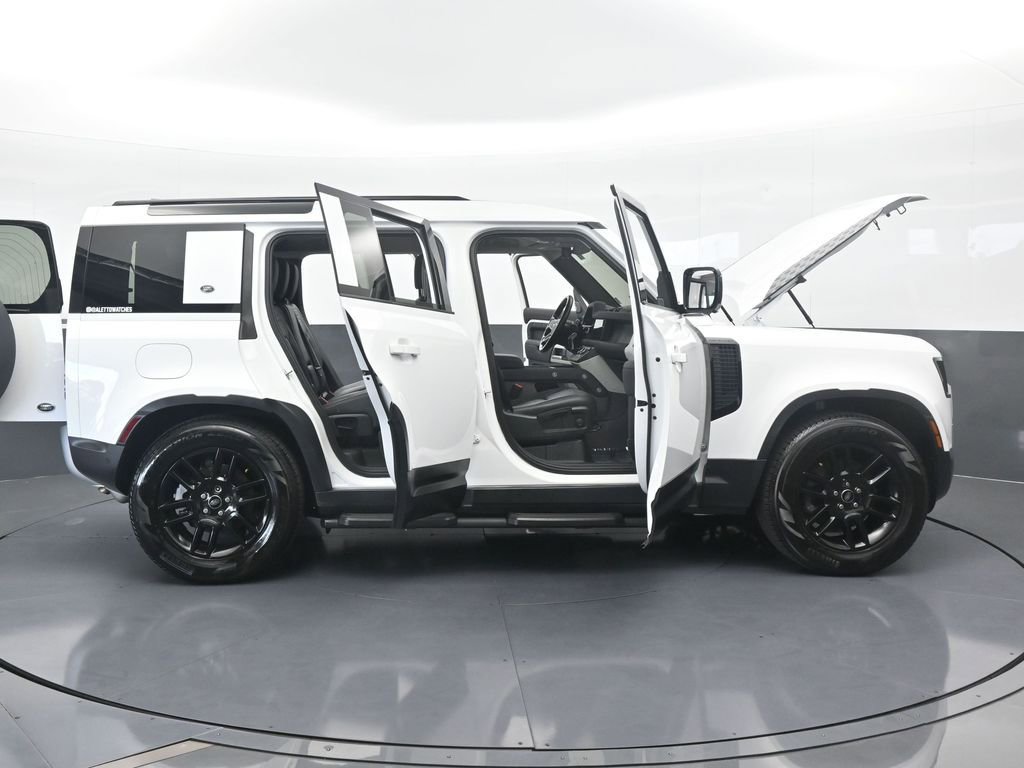 Used 2022 Land Rover Defender 110 S image 75