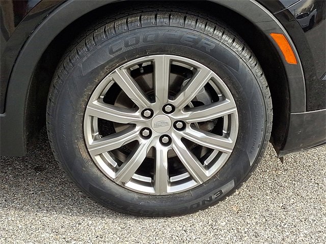 Used 2019 Cadillac XT4 Premium Luxury w/ Cold Weather Package image 8