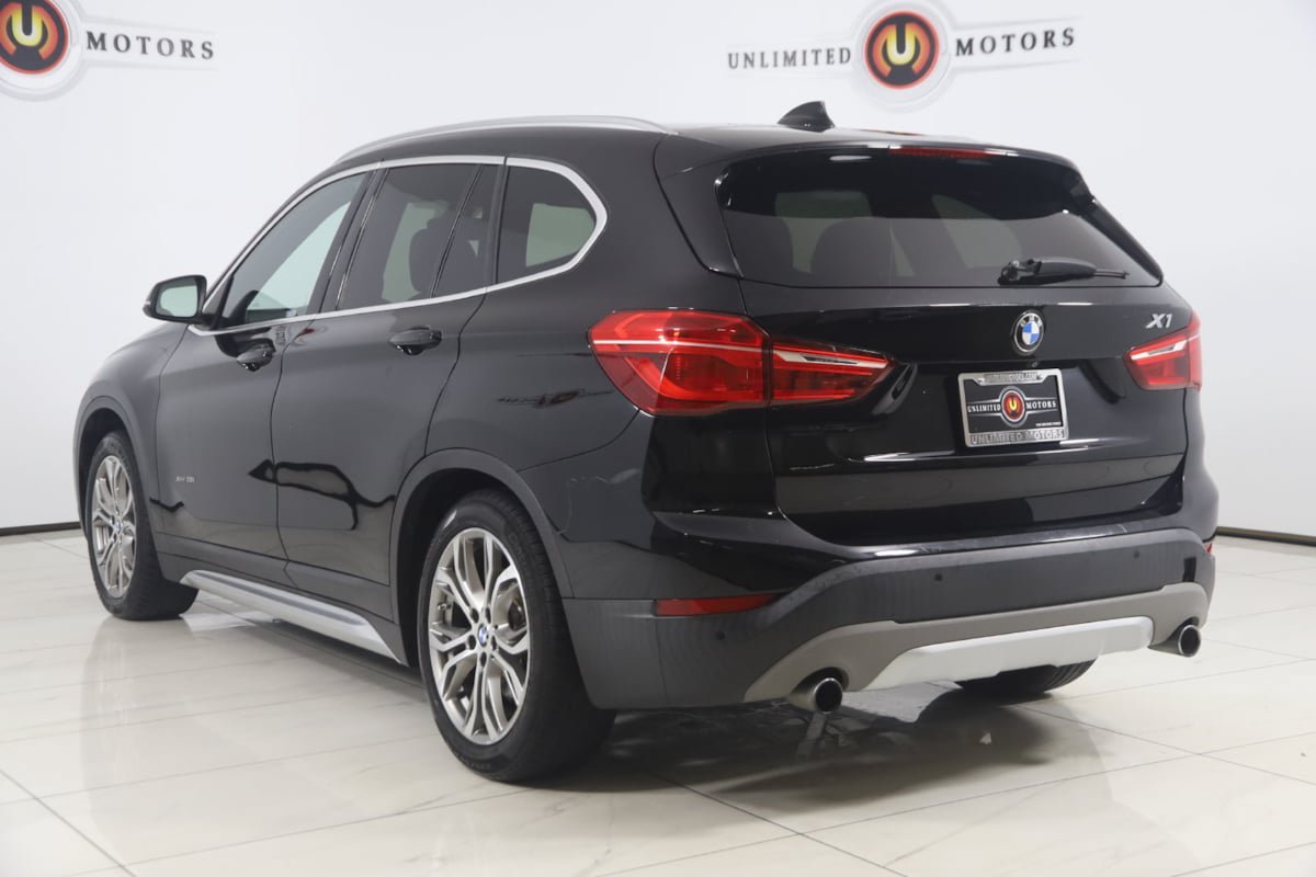 Used 2017 BMW X1 xDrive28i AWD/4WD image 3