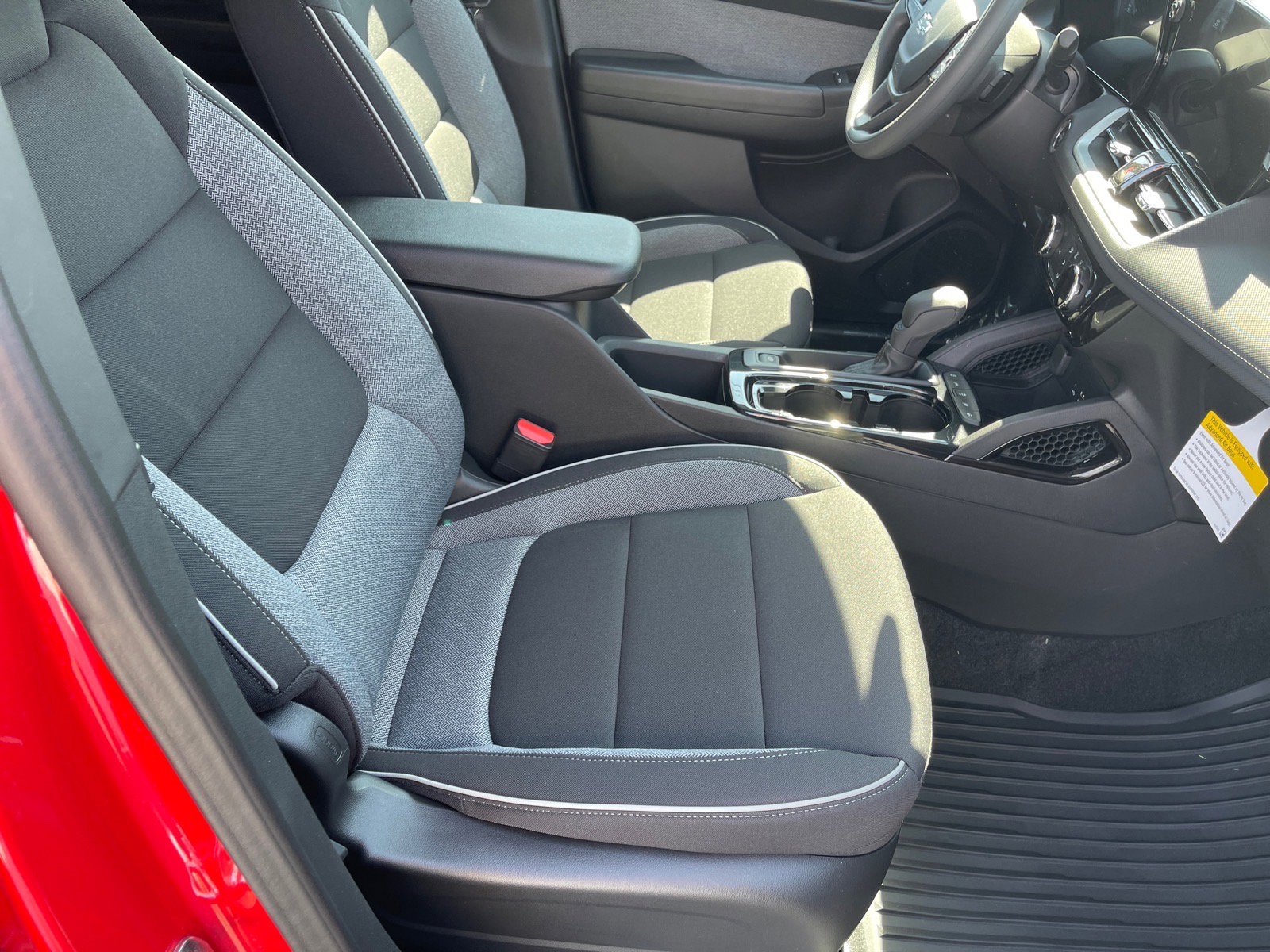 New 2026 Chevrolet TrailBlazer LT w/ Midnight Edition image 18