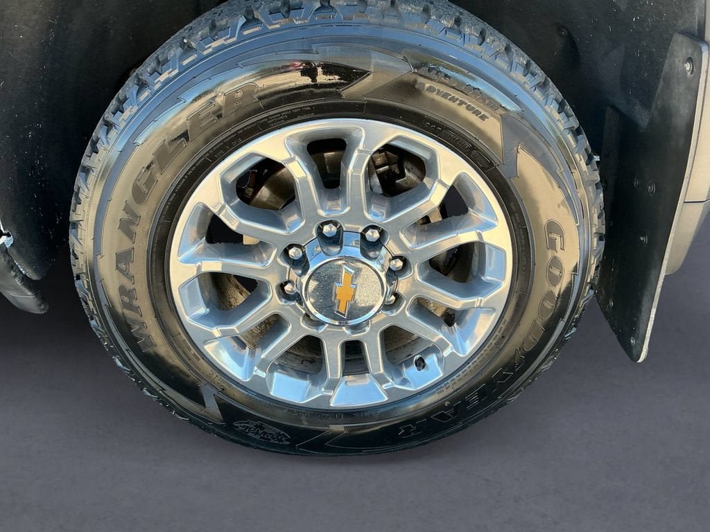 Certified 2024 Chevrolet Silverado 2500 LTZ w/ LTZ Plus Package AWD/4WD image 9