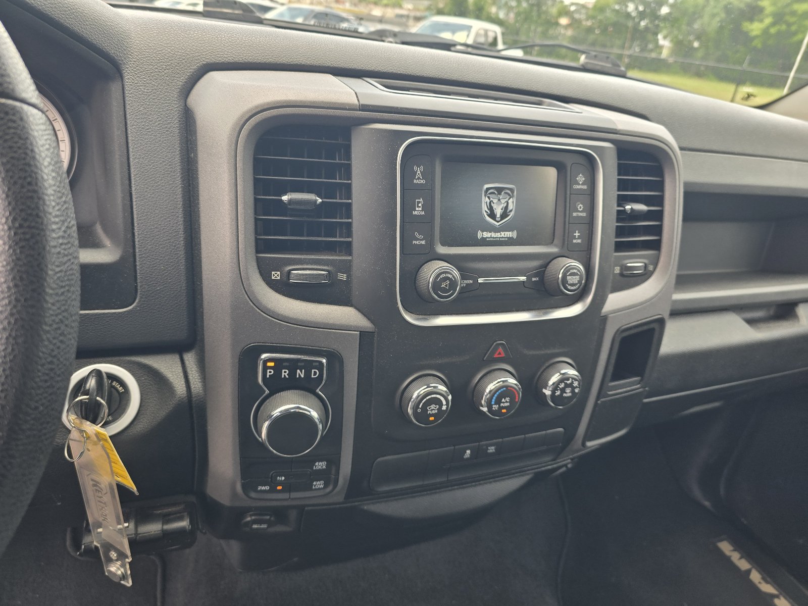 Used 2014 RAM 1500 Express AWD/4WD image 11