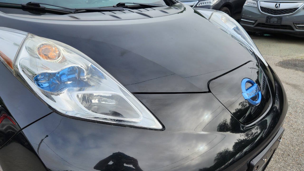 Used 2013 Nissan Leaf SL FWD image 21