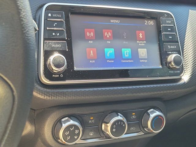 Certified 2022 Nissan Kicks S image 29