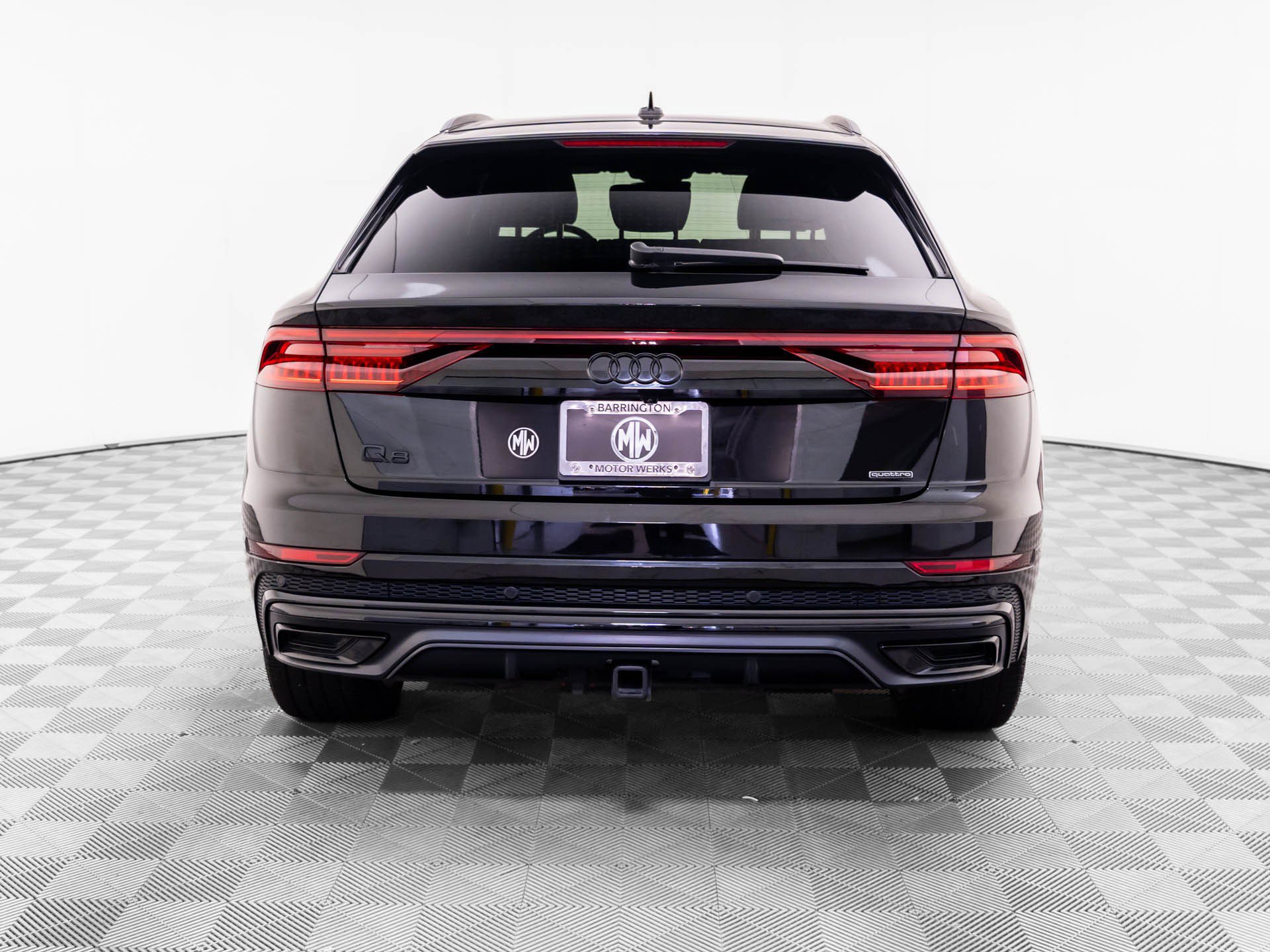 Used 2023 Audi Q8 Premium Plus AWD/4WD image 4