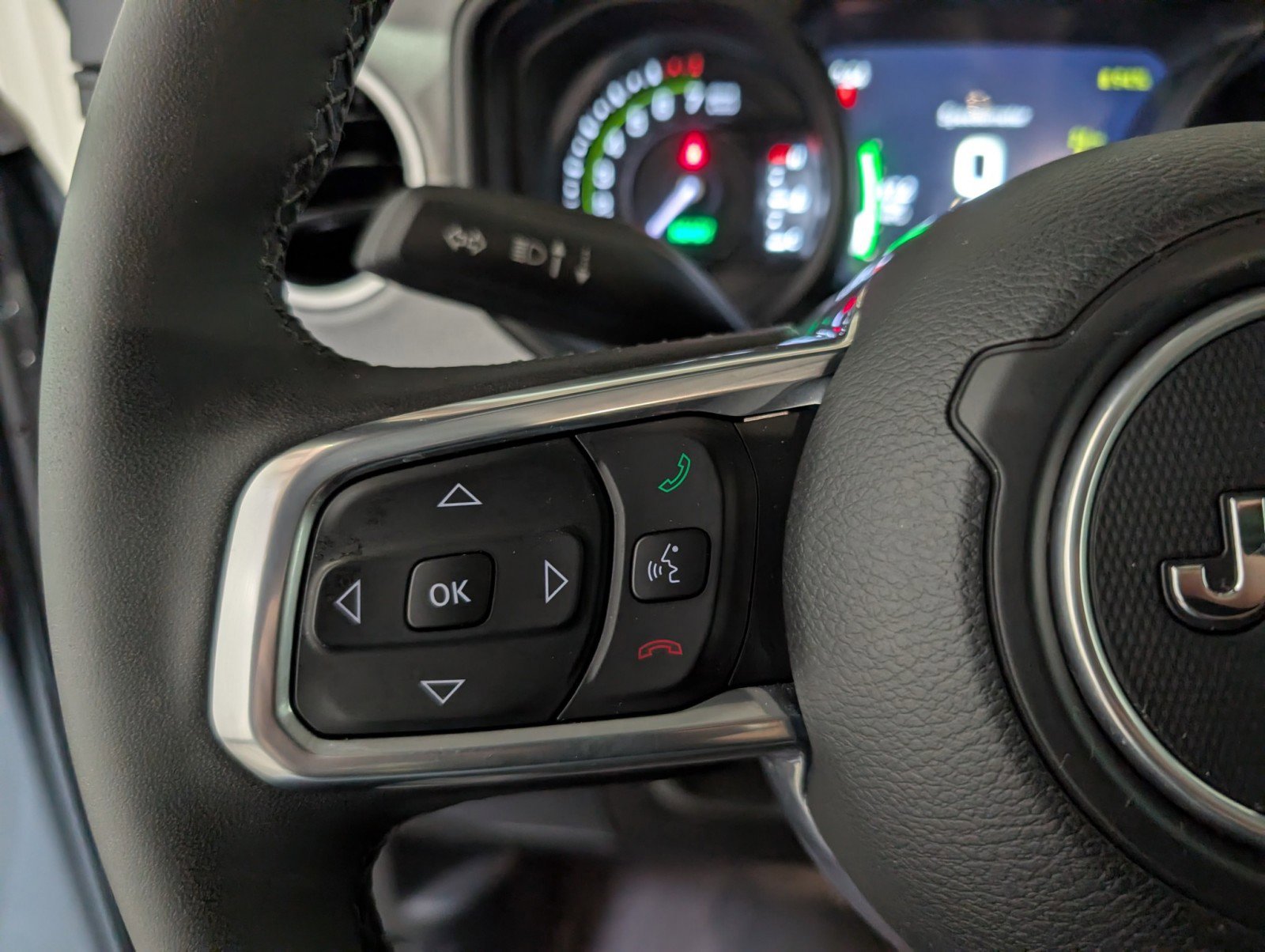 Used 2025 Jeep Wrangler Backcountry image 17