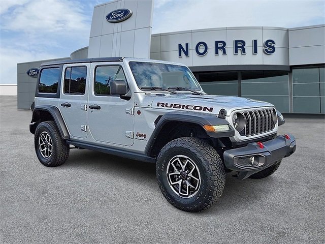Used 2024 Jeep Wrangler Unlimited Rubicon image 2