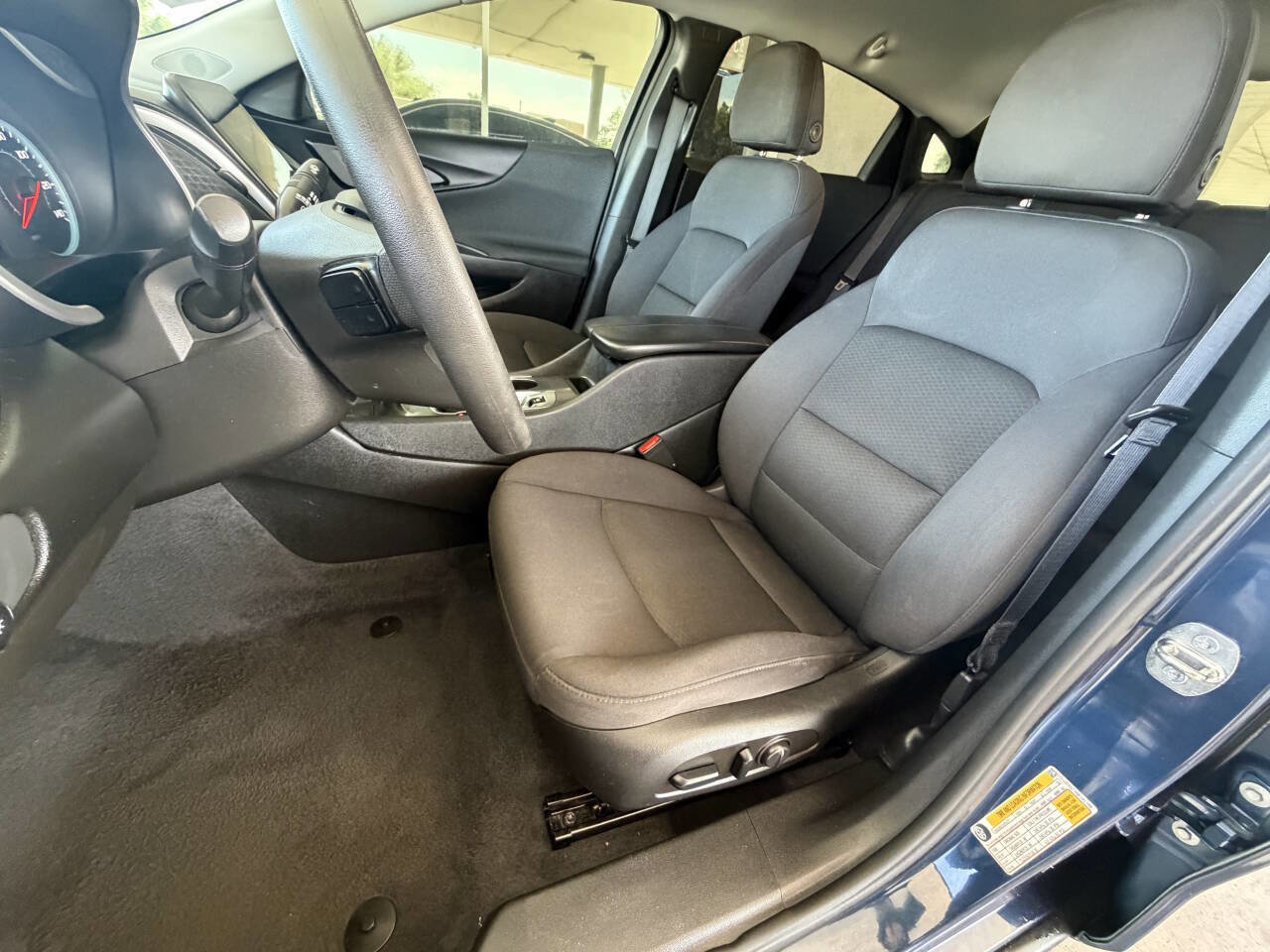 Used 2022 Chevrolet Malibu LT FWD image 8