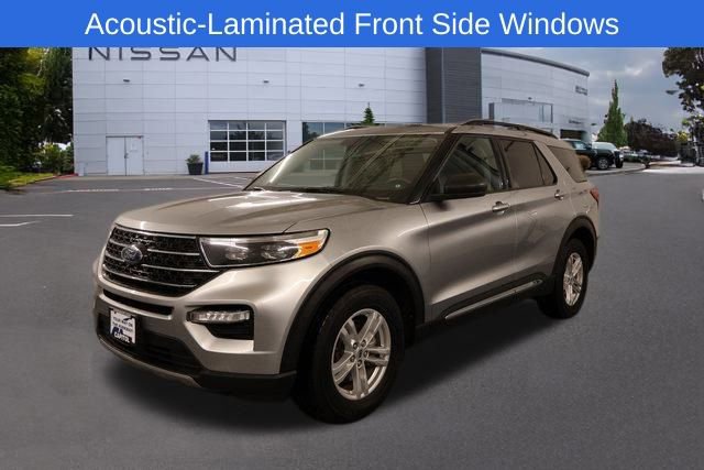 Used 2024 Ford Explorer XLT w/ Equipment Group 202A image 6