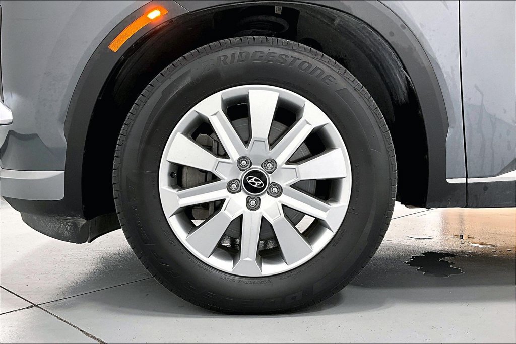 Used 2024 Hyundai Palisade SE AWD/4WD image 10