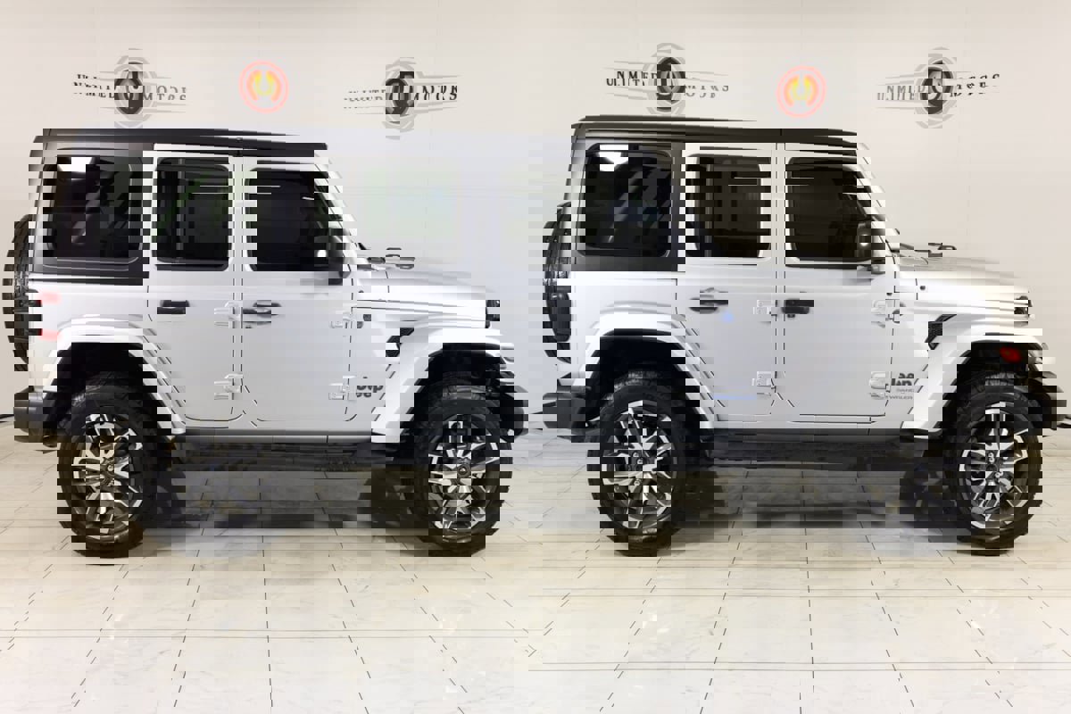 Used 2024 Jeep Wrangler Unlimited w/ Convenience Group image 2