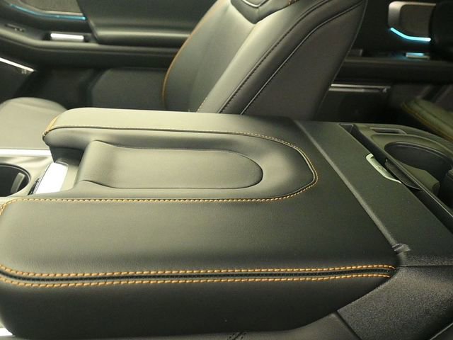 New 2026 Ford Expedition Tremor image 23