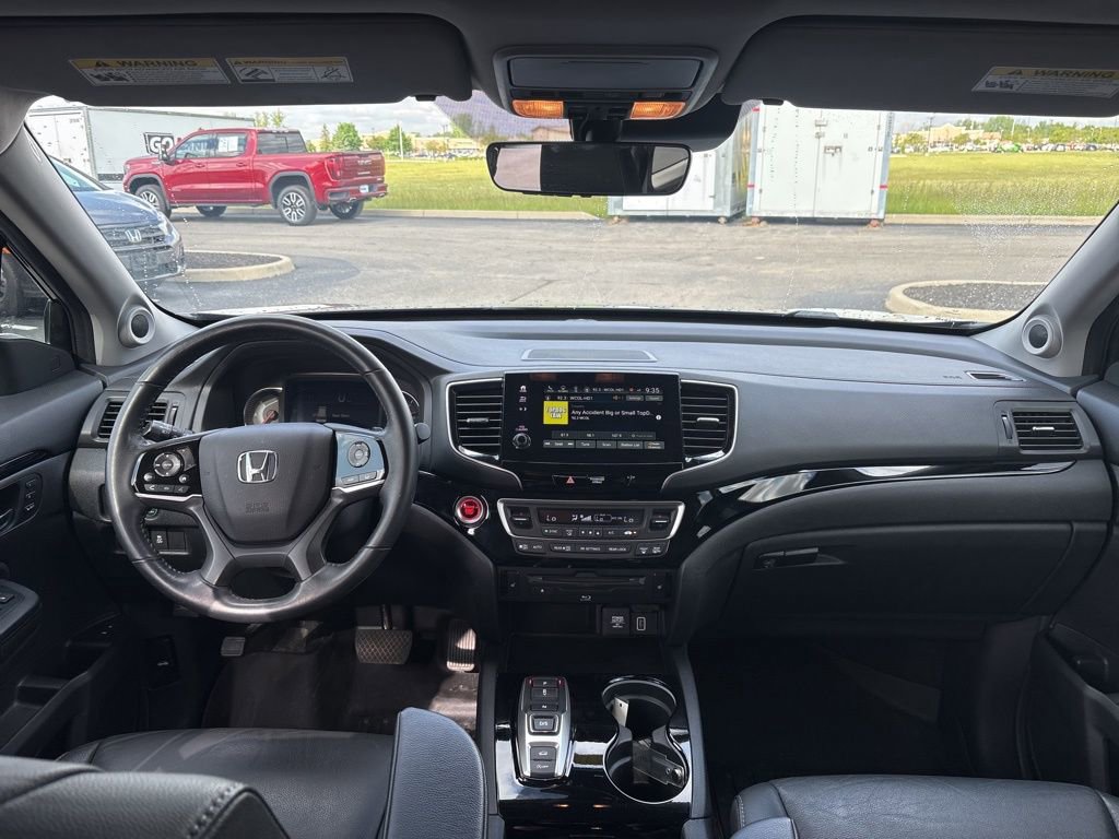 Certified 2022 Honda Pilot Touring image 20