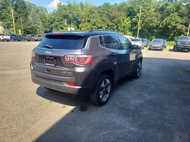 Used 2019 Jeep Compass Limited w/ Advanced Safety Group image 7