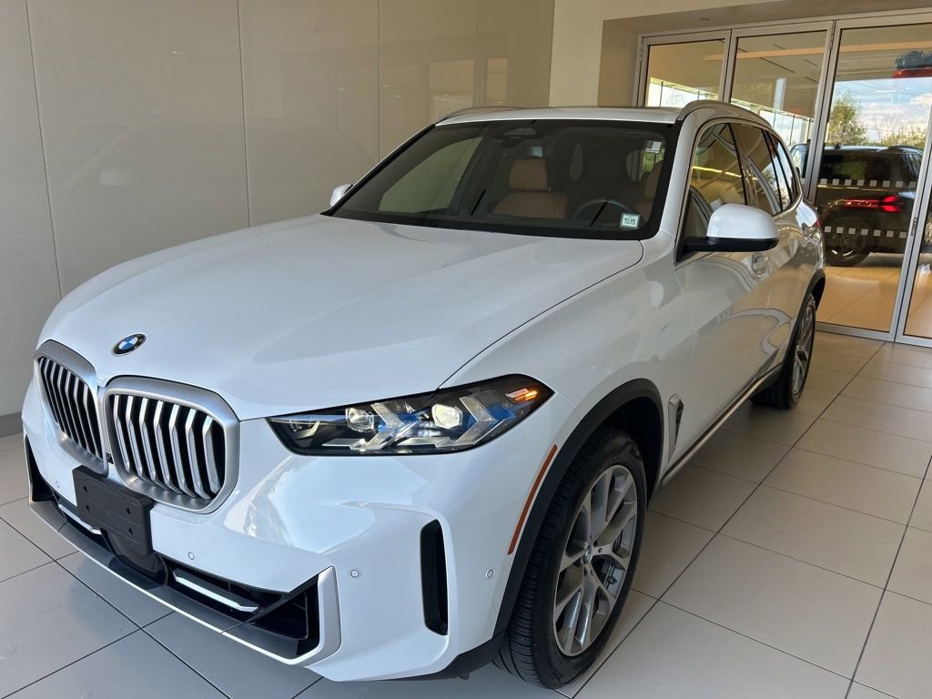 Used 2024 BMW X5 xDrive40i w/ Executive Package