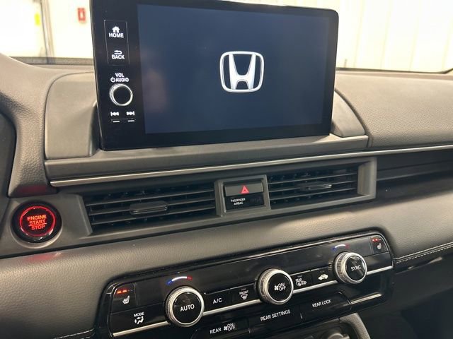 Certified 2023 Honda Pilot Touring image 23