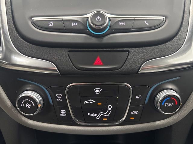 Used 2021 Chevrolet Equinox LS w/ LS Convenience Package image 17