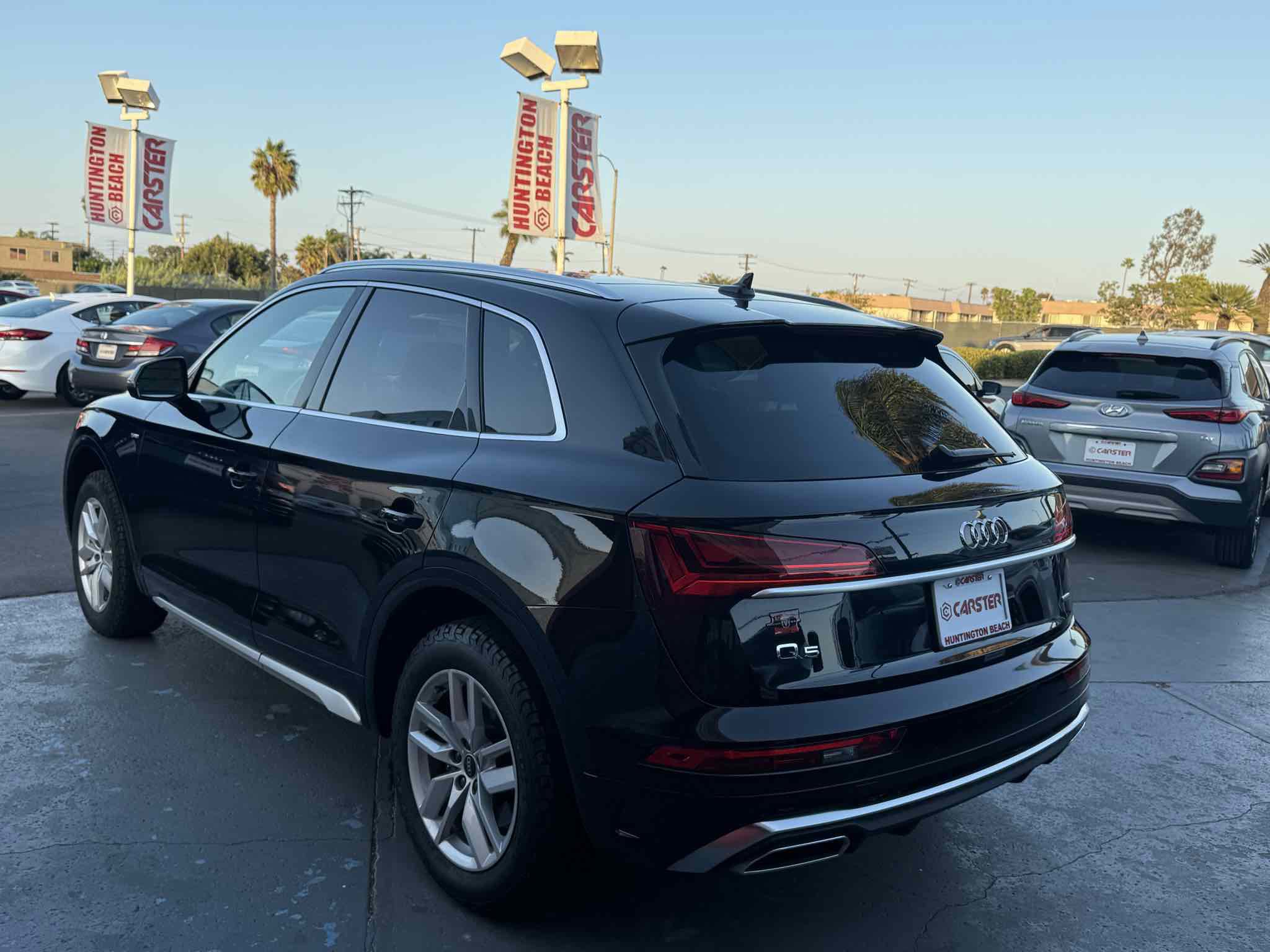 Used 2022 Audi Q5 2.0T Premium w/ Convenience Package image 29