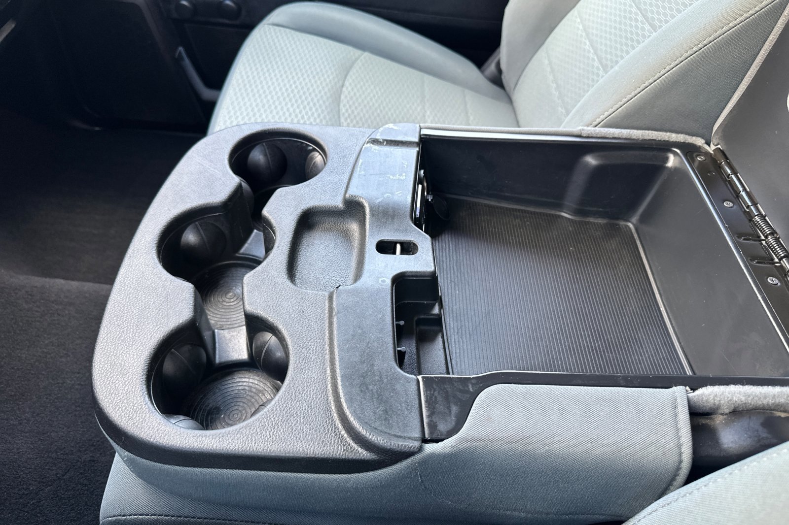 Used 2017 RAM 1500 Express image 28