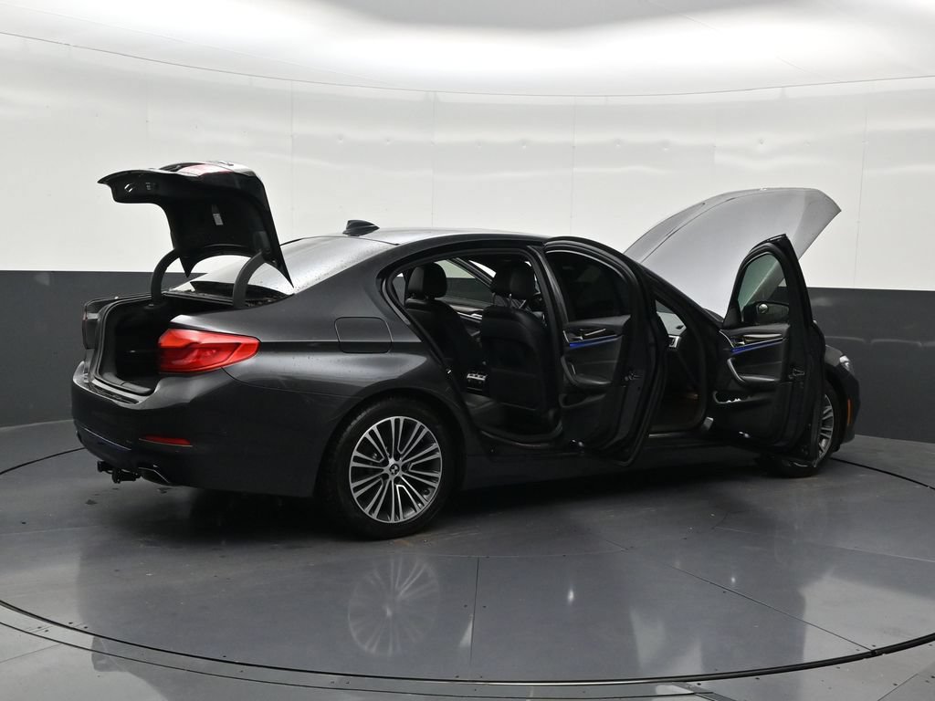 Used 2019 BMW 540i xDrive w/ Premium Package AWD/4WD image 31