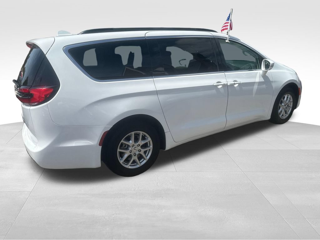 Used 2022 Chrysler Pacifica Touring-L FWD image 25