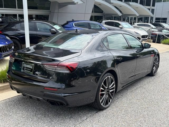 Used 2022 Maserati Quattroporte Trofeo RWD image 5