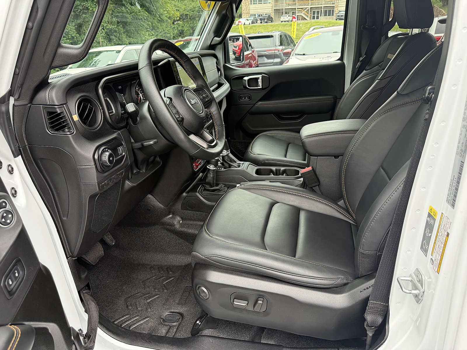 Certified 2025 Jeep Wrangler Unlimited Rubicon 392 AWD/4WD image 10