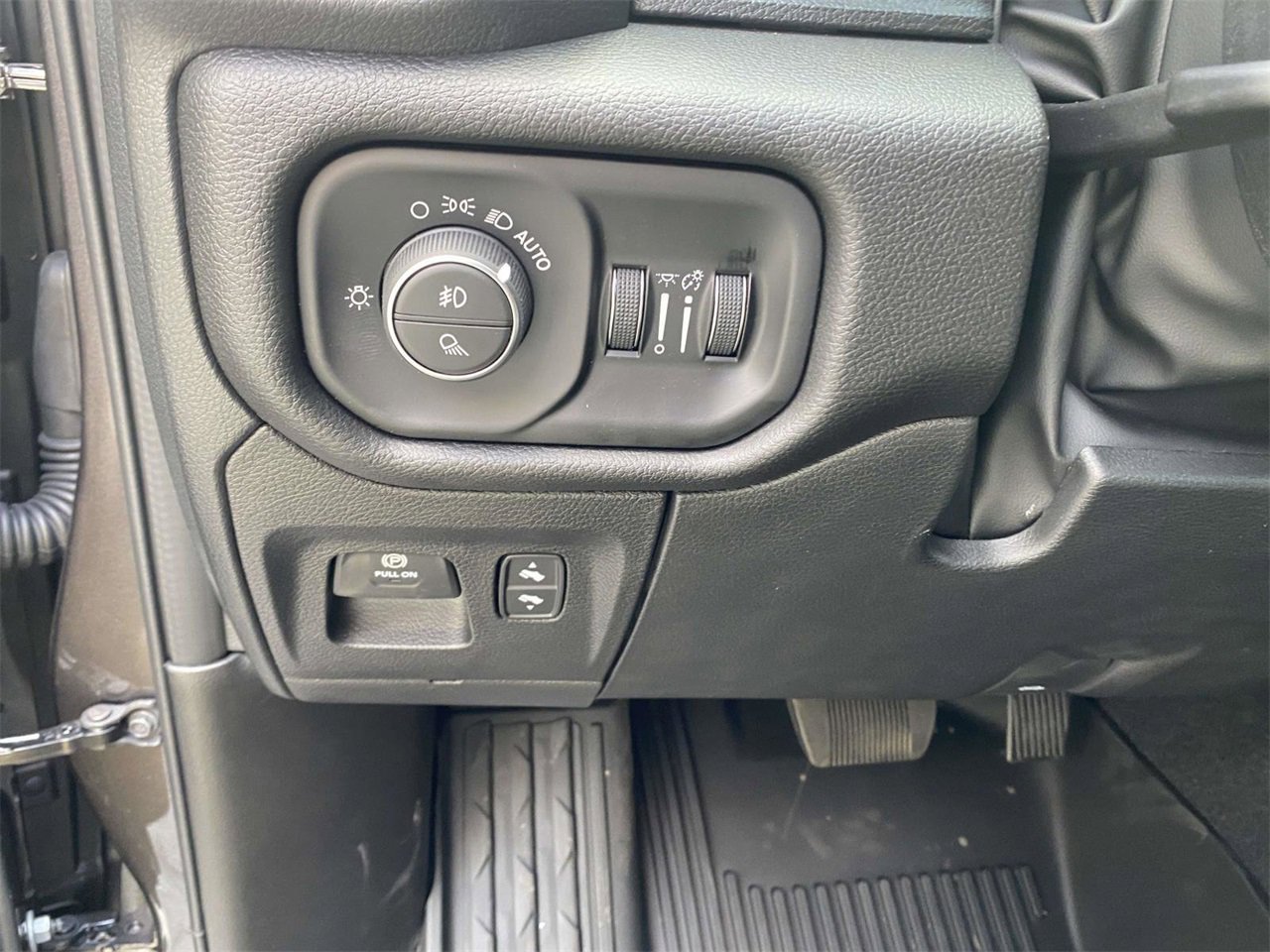 New 2026 RAM 1500 Big Horn image 12