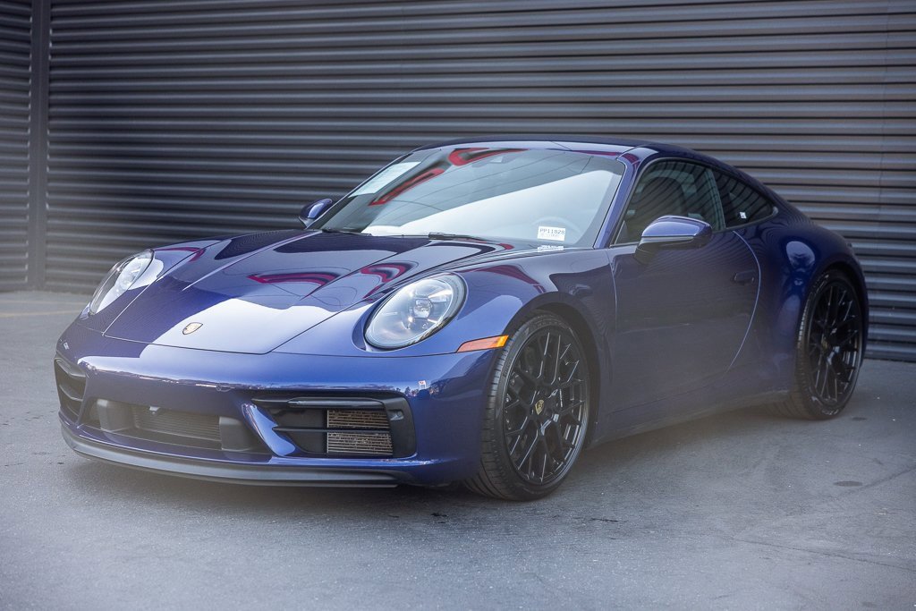 Certified 2024 Porsche 911 Carrera GTS image 1
